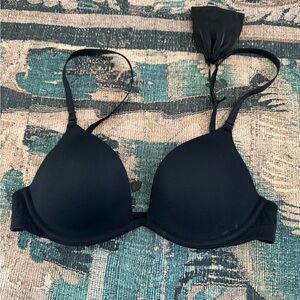 Classic Black Women's Bra 32C